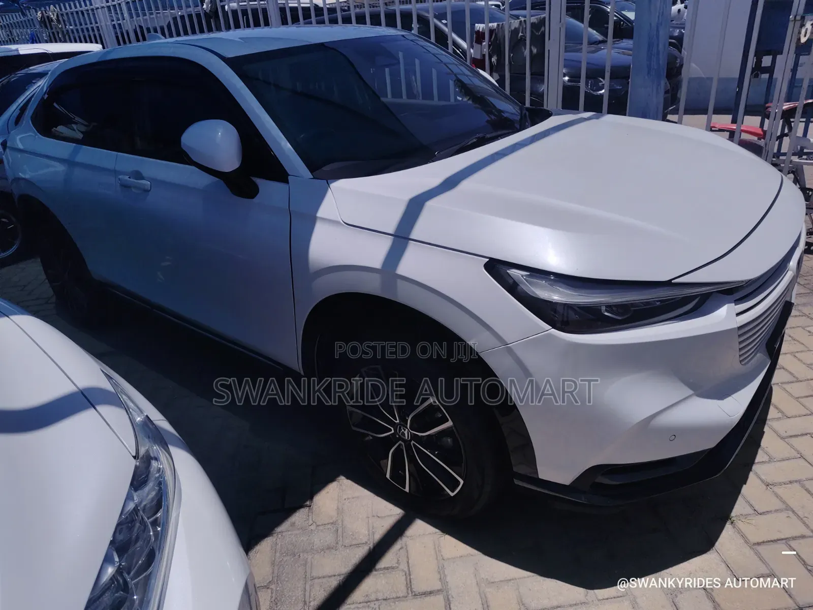 Honda Vezel 1.5 Hybrid 2WD 2021 White
