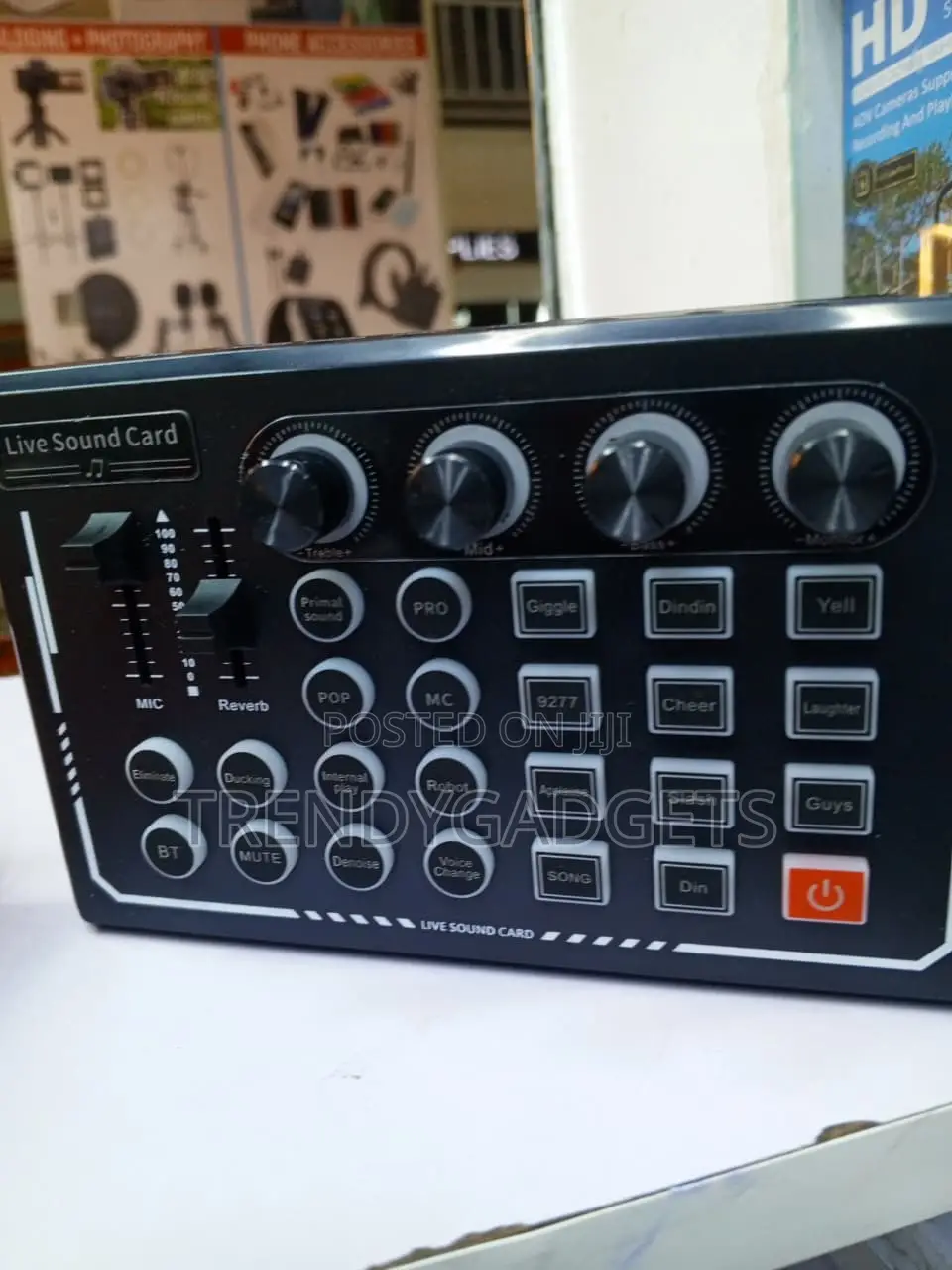 Live Sound Card Bluetooth Audio Mixer for TikTok & YouTube