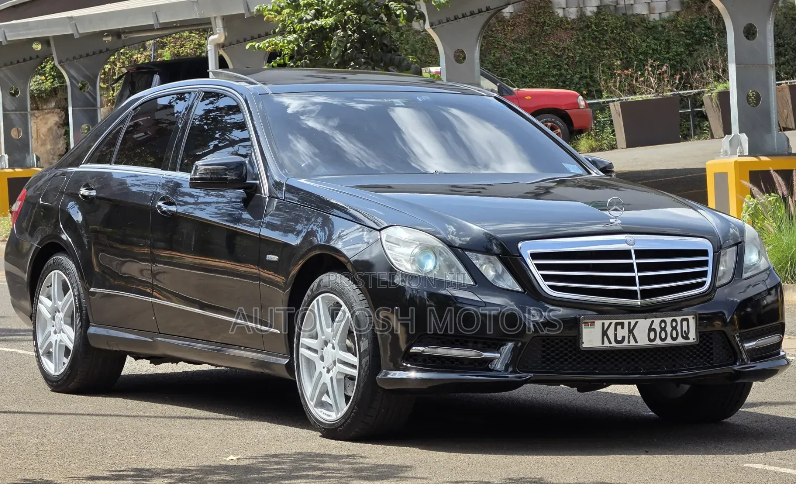 Mercedes-Benz E250 2012 Black