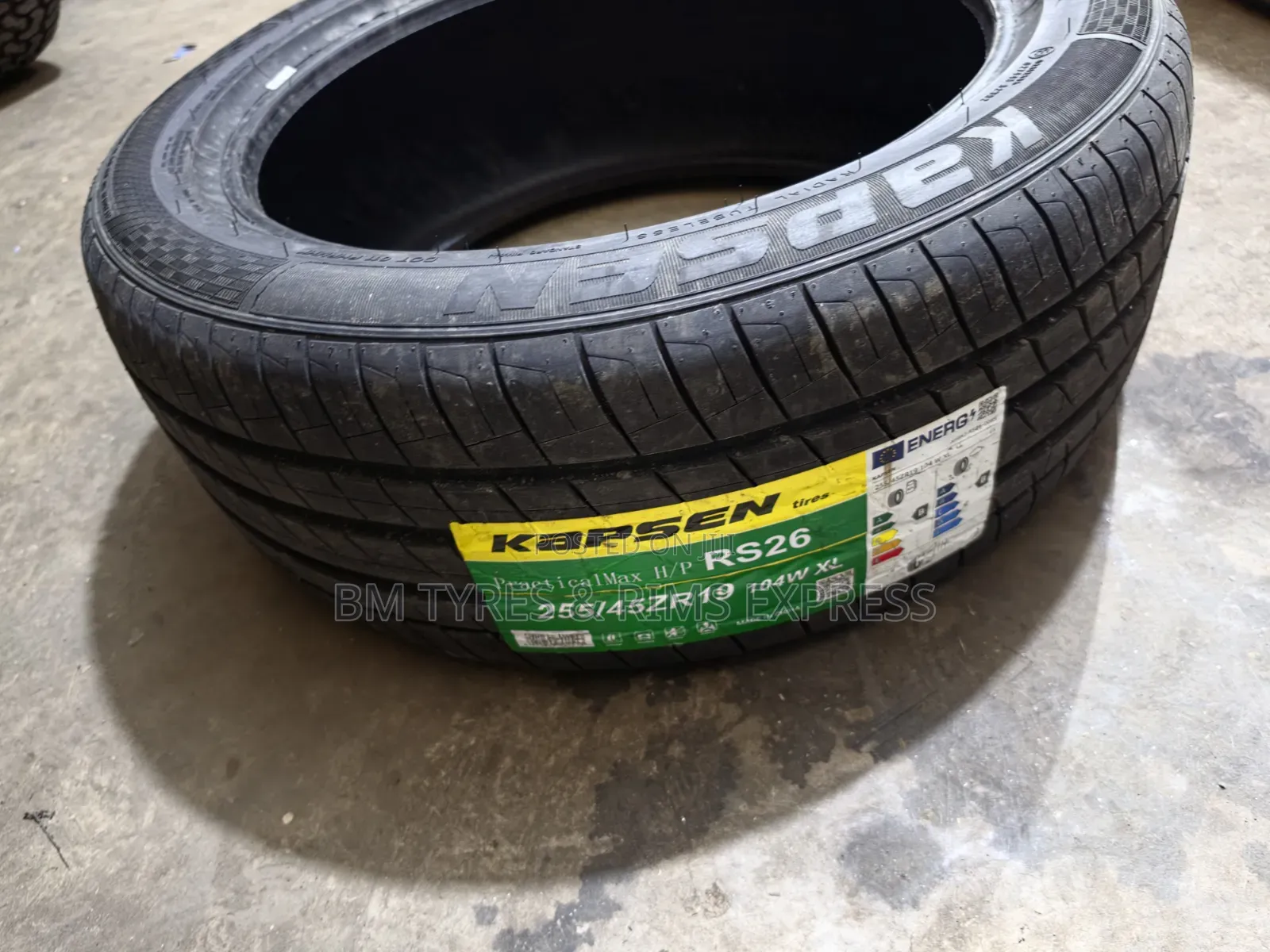 255/45 R19 Kapsen Tires (Rs26) Highway.