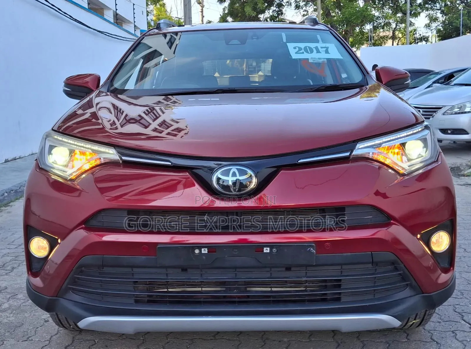 Toyota RAV4 Limited AWD (2.5L 4cyl 6A) 2017 Maroon
