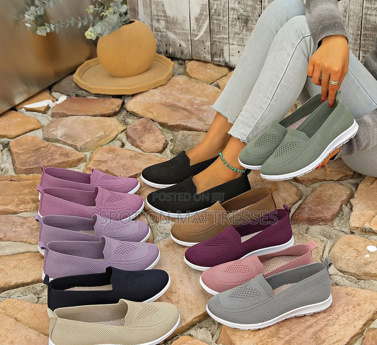 Breathable Rubbers for Ladies. Sizes 37-43.