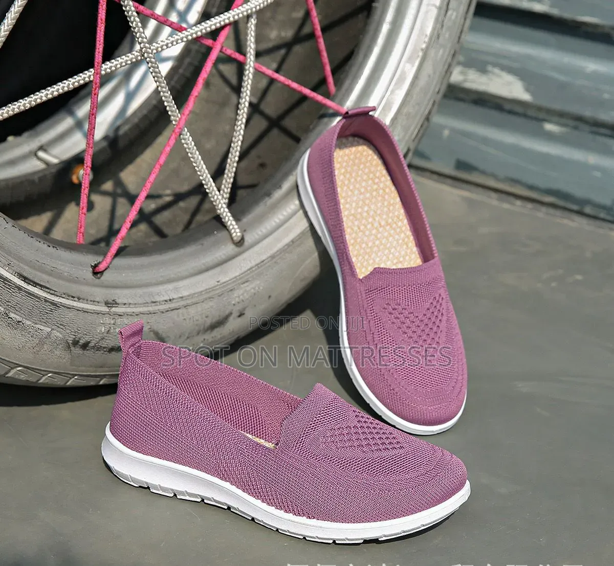 Breathable Rubbers for Ladies. Sizes 37-43.