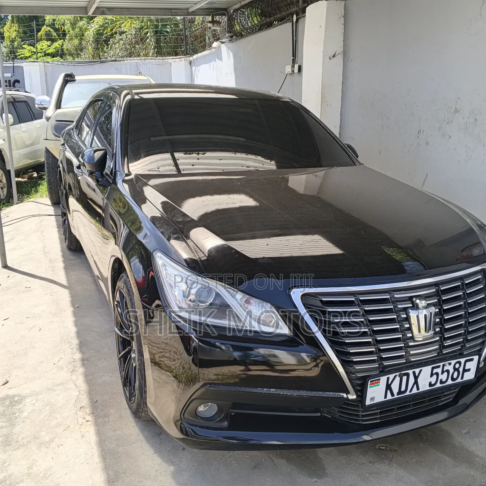 Toyota Crown 2014 Black