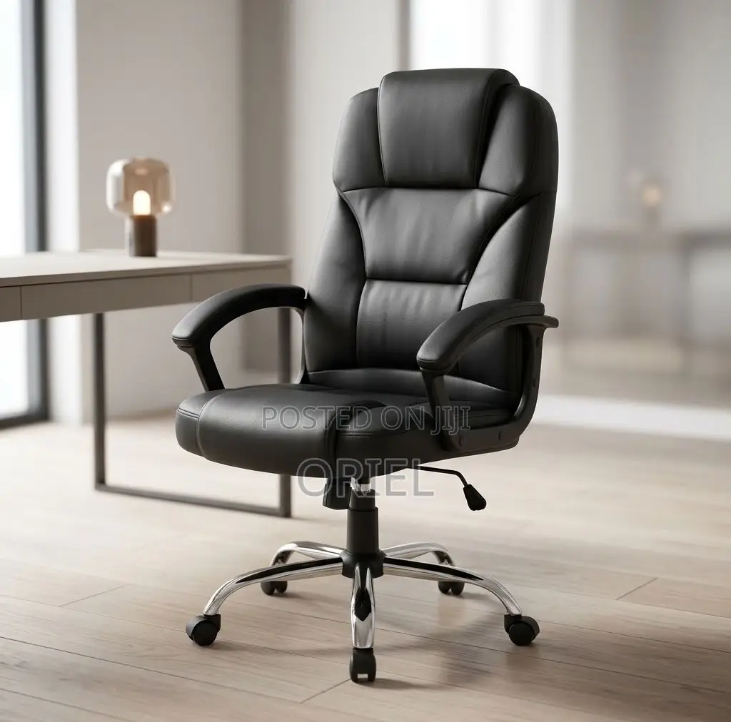 Executive Chair : High-Quality Black Leather Executive Chair