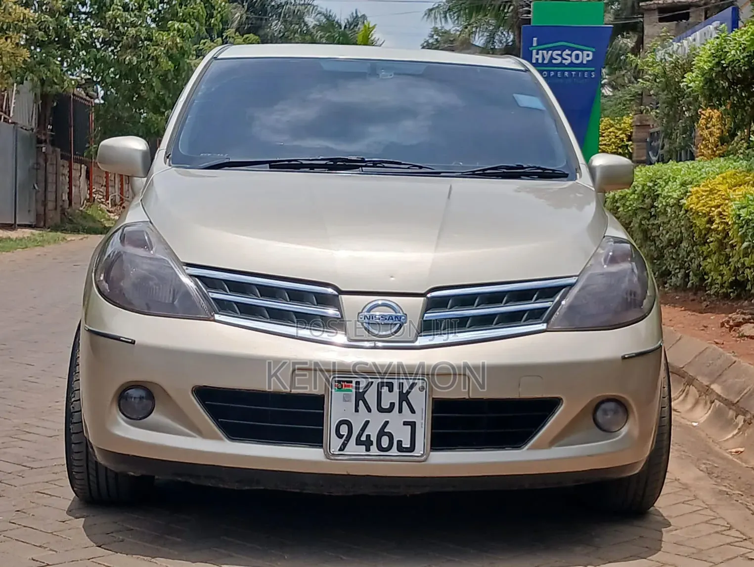 Nissan Tiida 1.5L 16V 2009 Brown