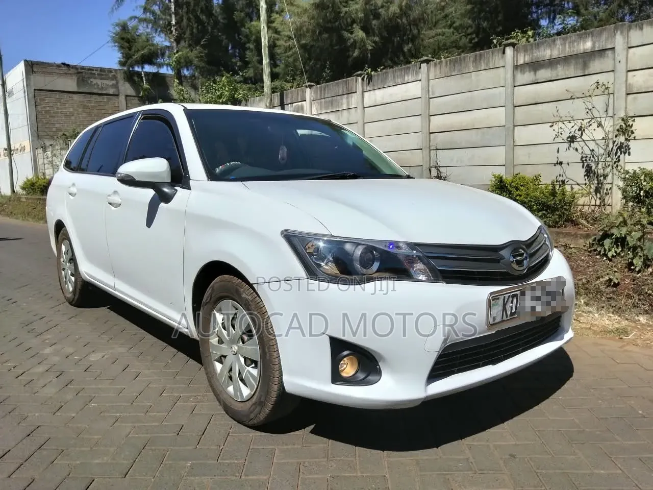 Toyota Corolla Fielder 1.5 Petrol FWD 2014 White