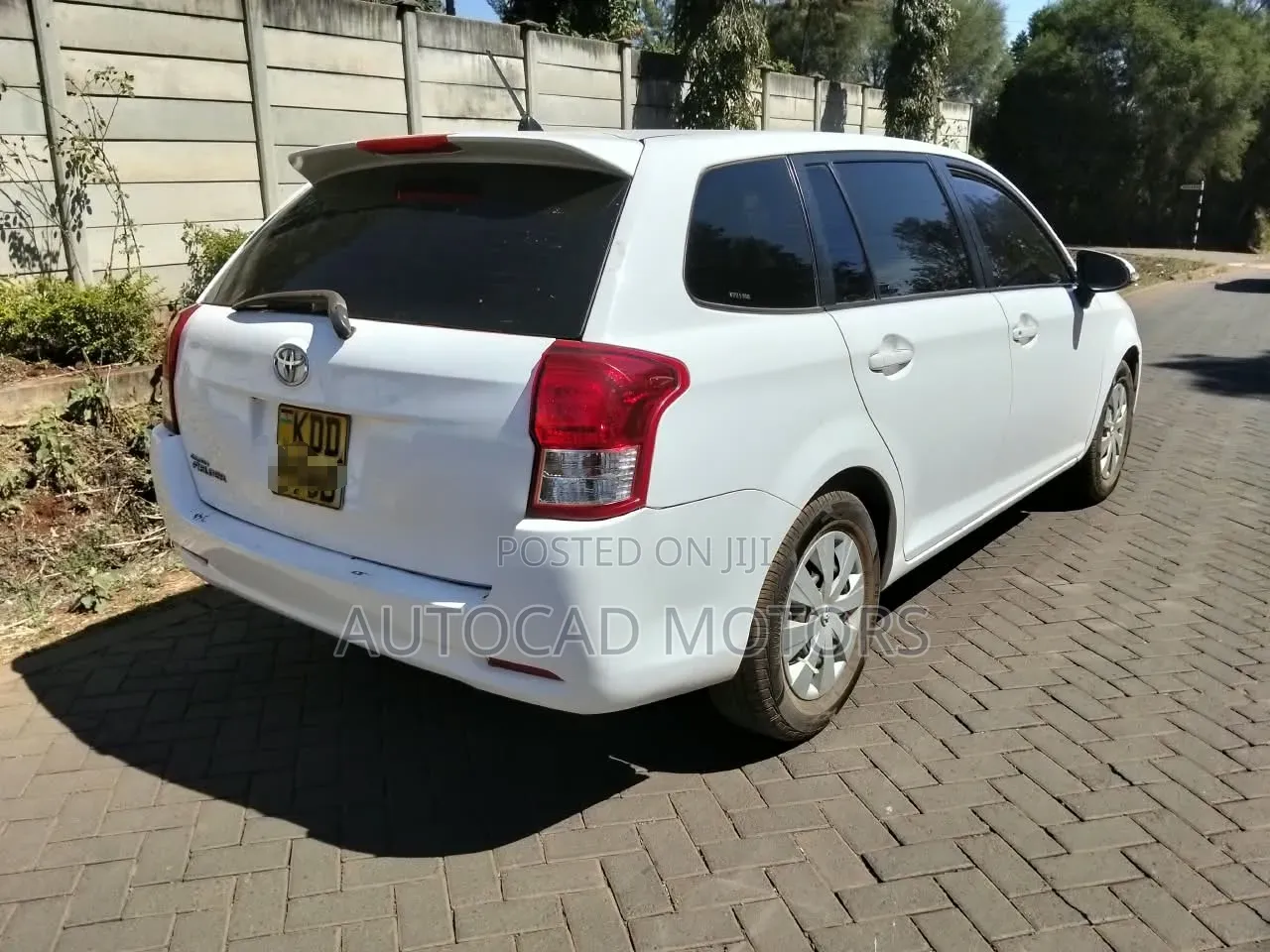Toyota Corolla Fielder 1.5 Petrol FWD 2014 White