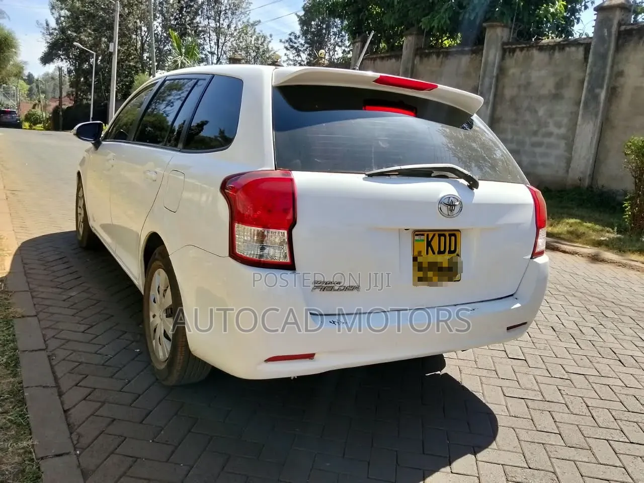Toyota Corolla Fielder 1.5 Petrol FWD 2014 White