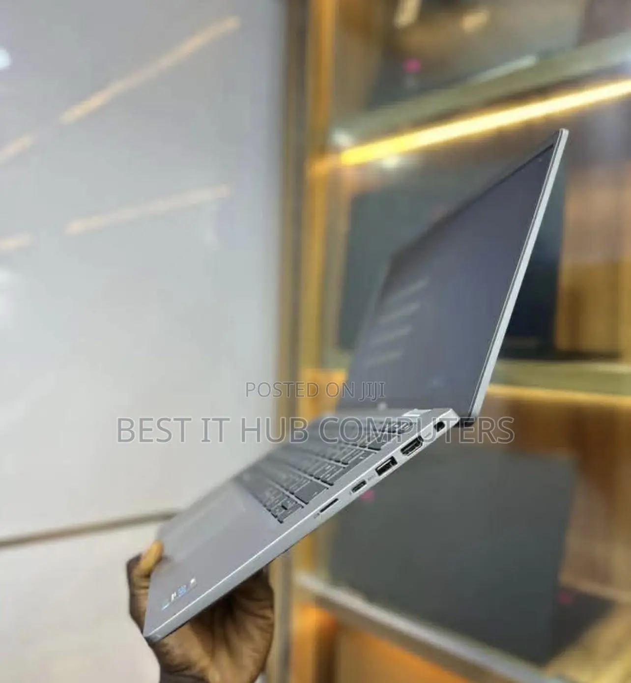 Laptop Dell Inspiron 14 7420 2-in-1 16GB Intel Core i7 SSD 512GB