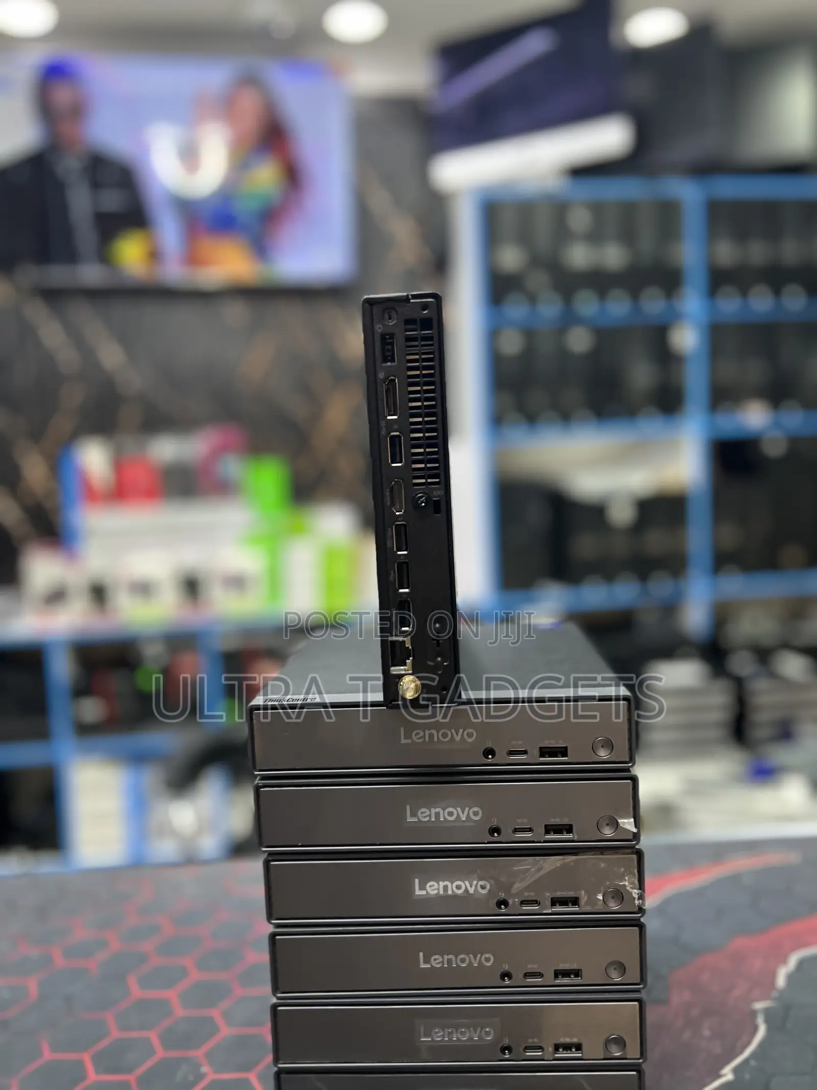 Lenovo ThinkCentre Neo 50T 16GB Intel Core Ultra 5 SSD 256GB