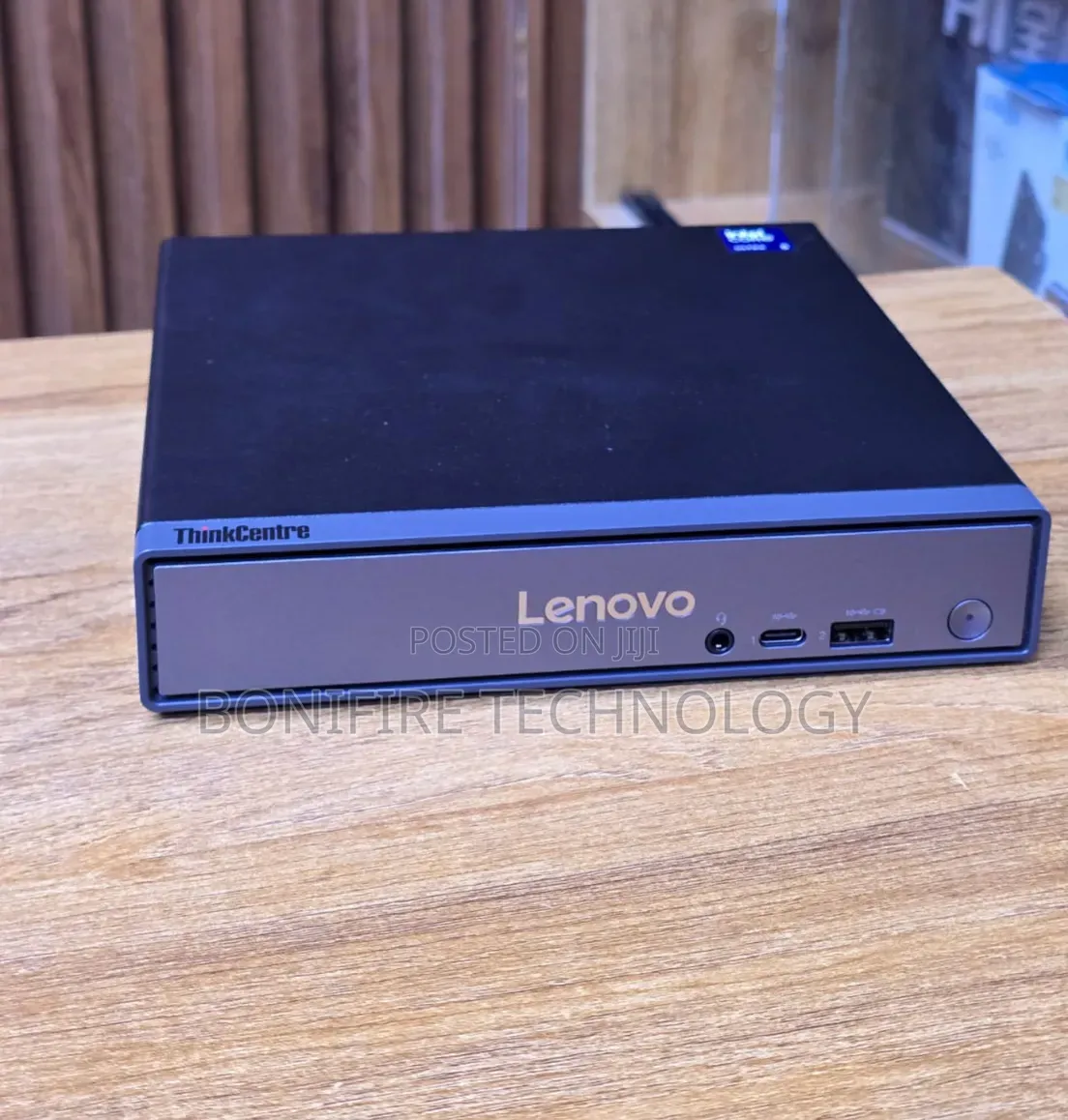 Desktop Computer Lenovo 16GB Intel Core Ultra 5 SSD 256GB