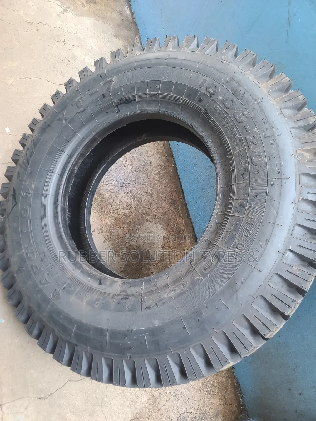 10.00 -20 Apollo Tyres Xt-7 (Nylon)