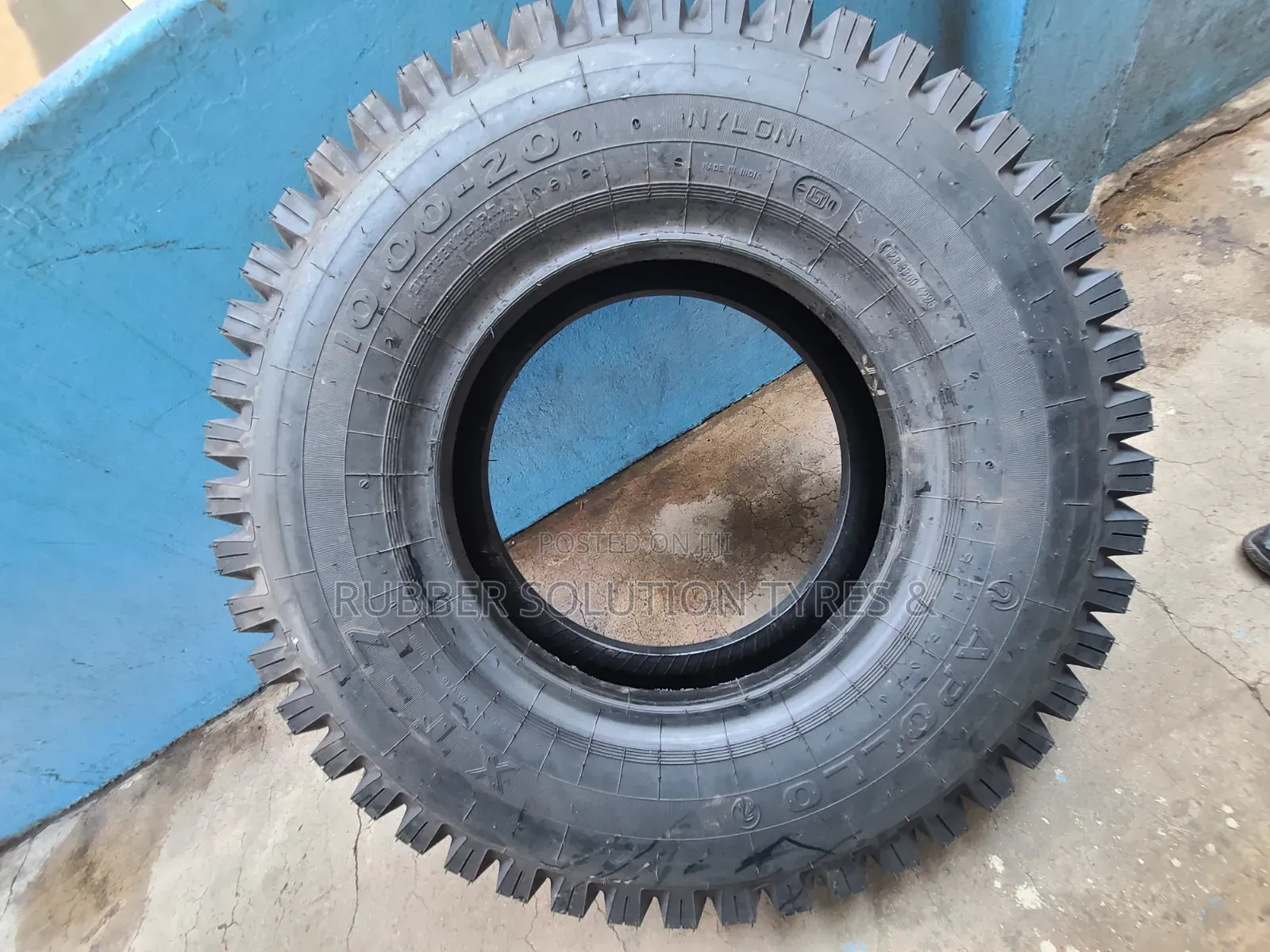 10.00 -20 Apollo Tyres Xt-7 (Nylon)