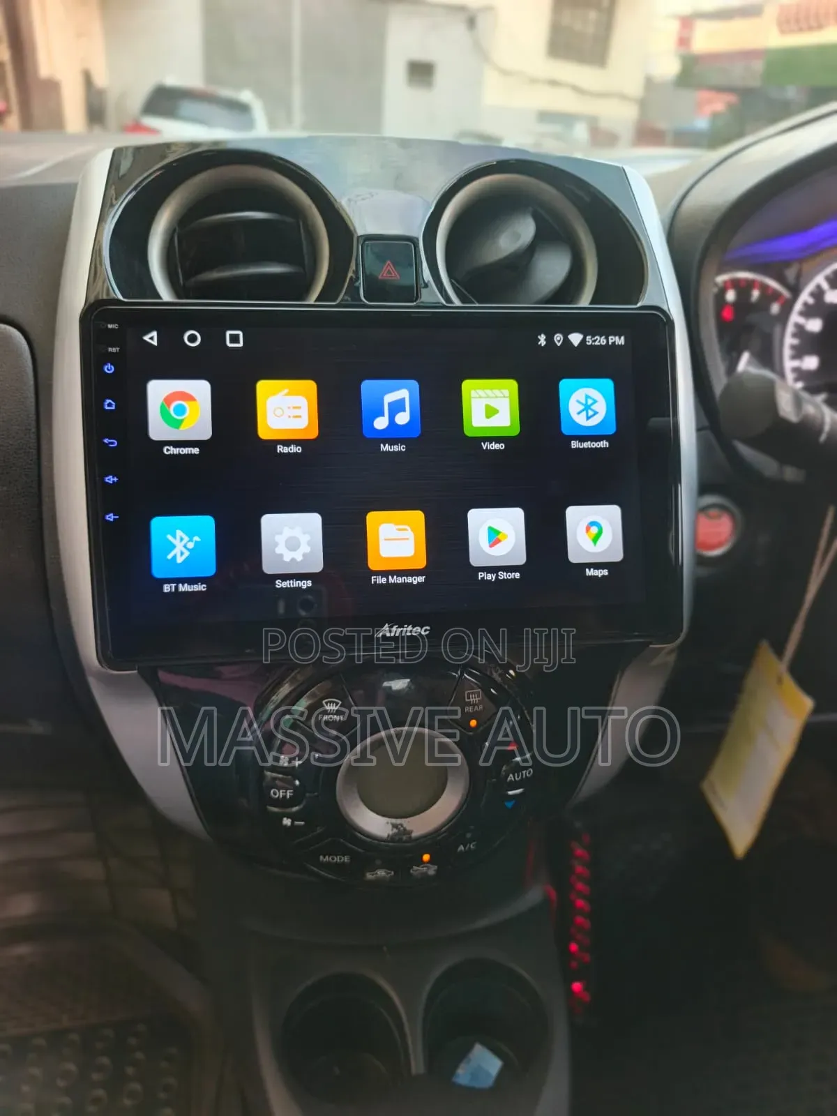 Nissan Note 2015 Fitted 10inch Android Radio With Console