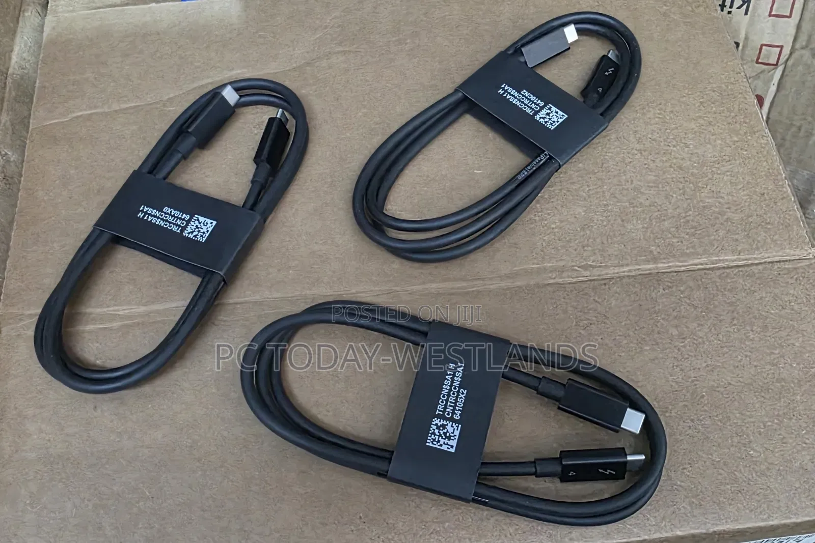 Dell Thunderbolt 4 USB-C to USB-C Cable 40Gbps 240W EPR TRCCN