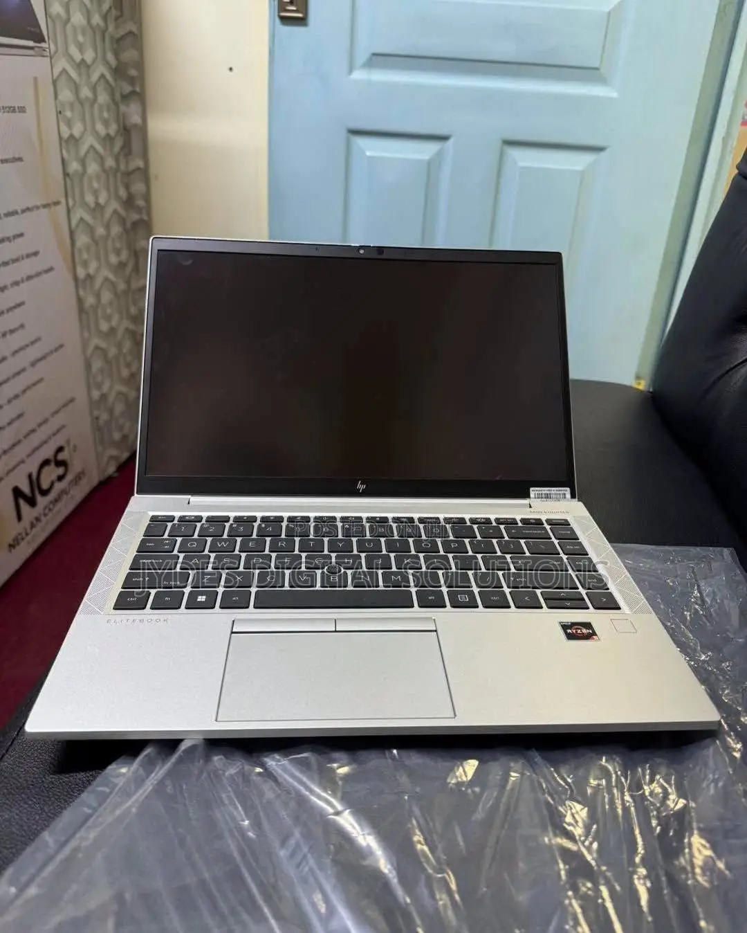 Laptop HP EliteBook 845 G8 16GB AMD Ryzen 7 SSD 256GB