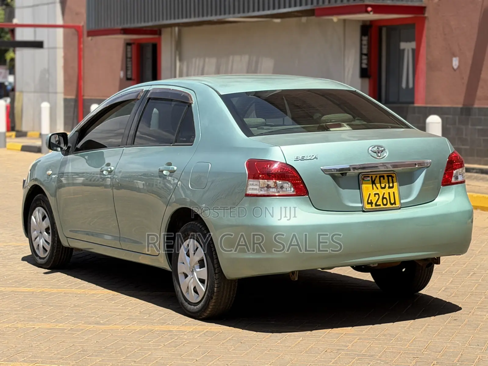 Toyota Belta 2008 Green