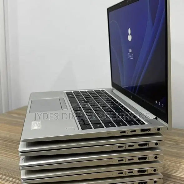 Laptop HP EliteBook 845 G8 16GB AMD Ryzen 7 SSD 256GB