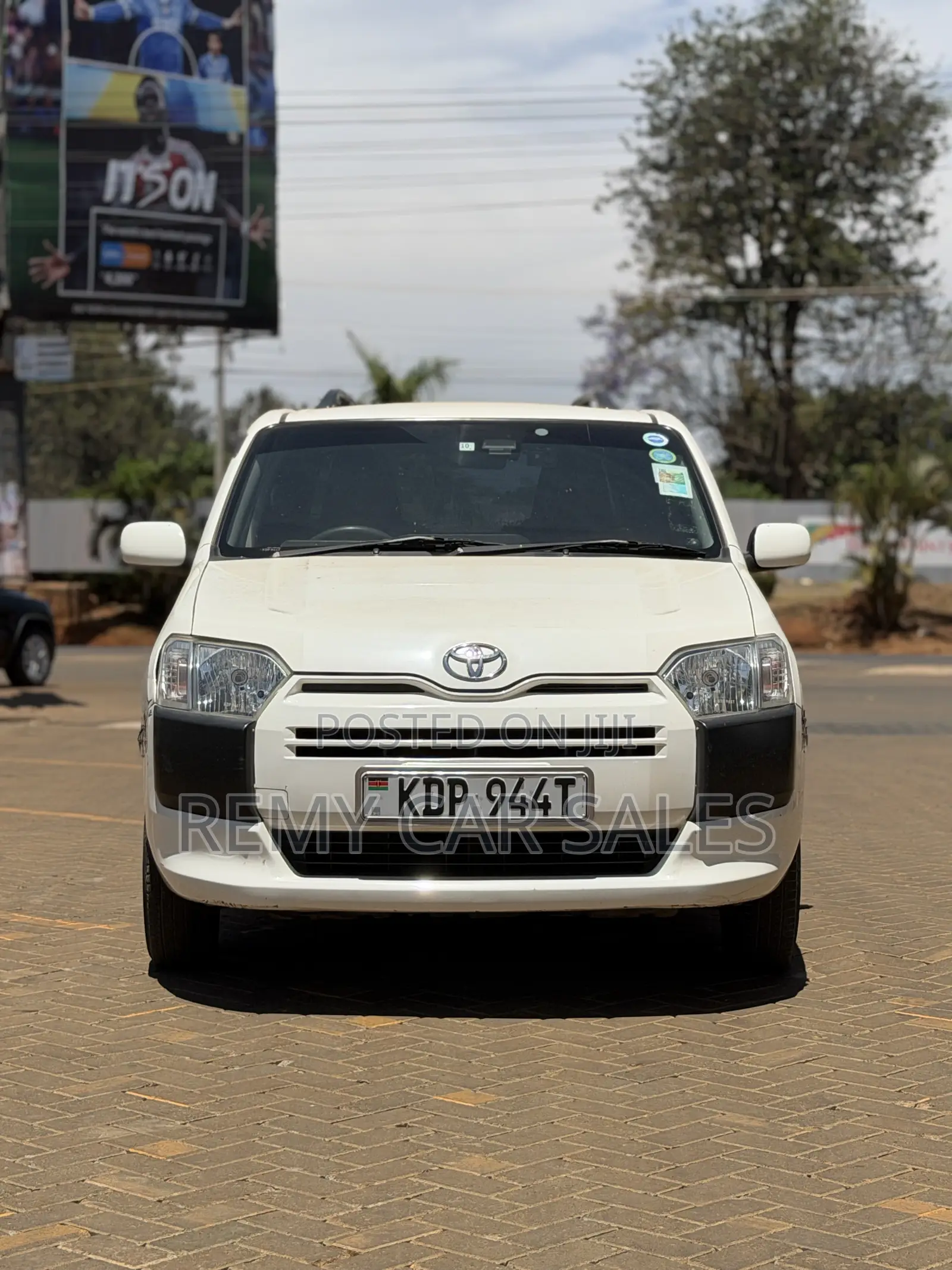 Toyota Probox 2017 White