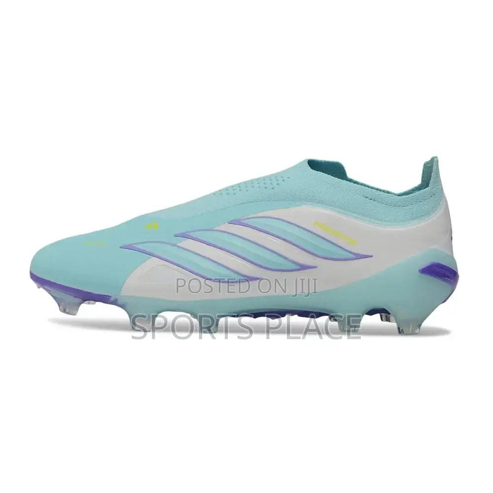 Elite Predator Laceless - Turquoise Powerspine Football Boots