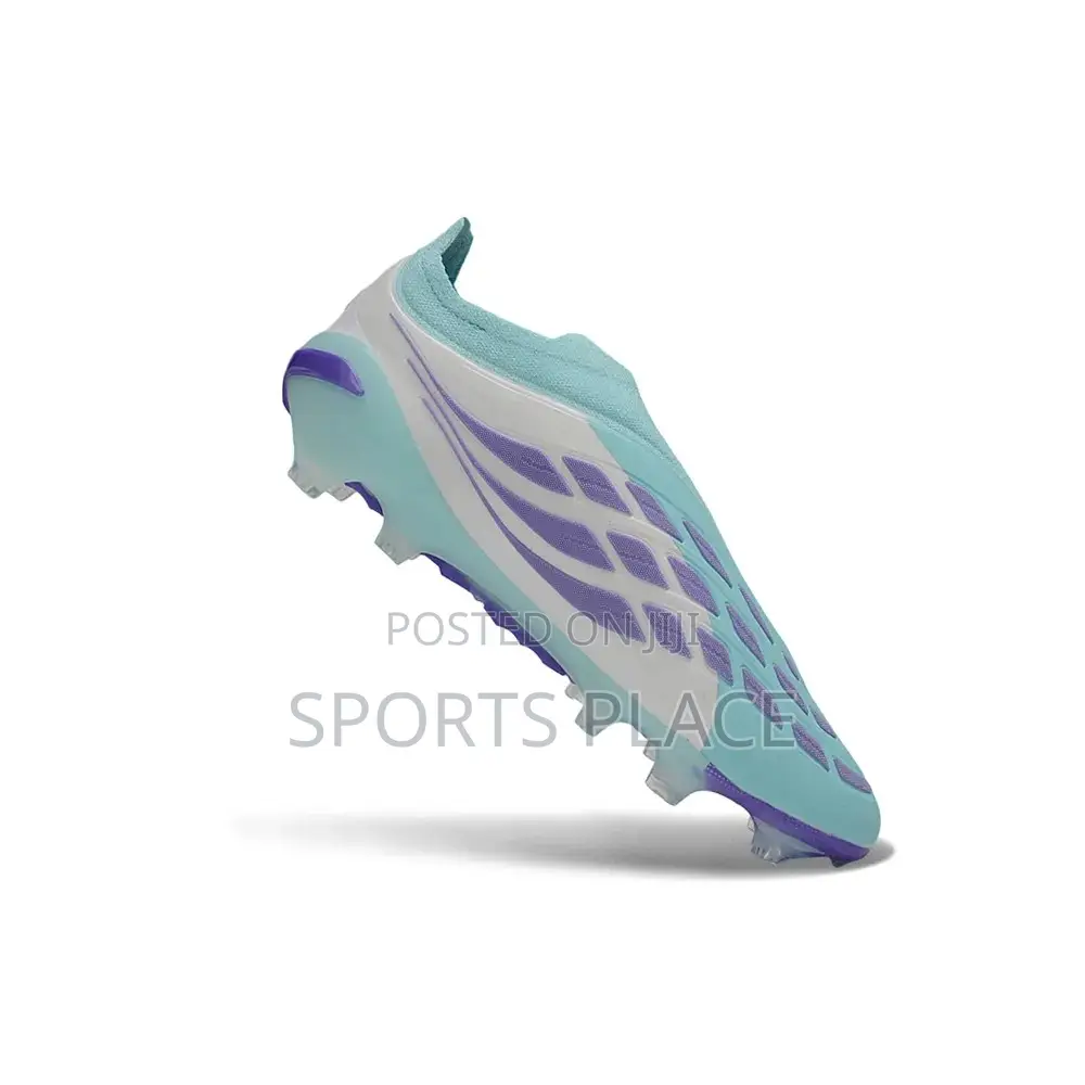 Elite Predator Laceless - Turquoise Powerspine Football Boots