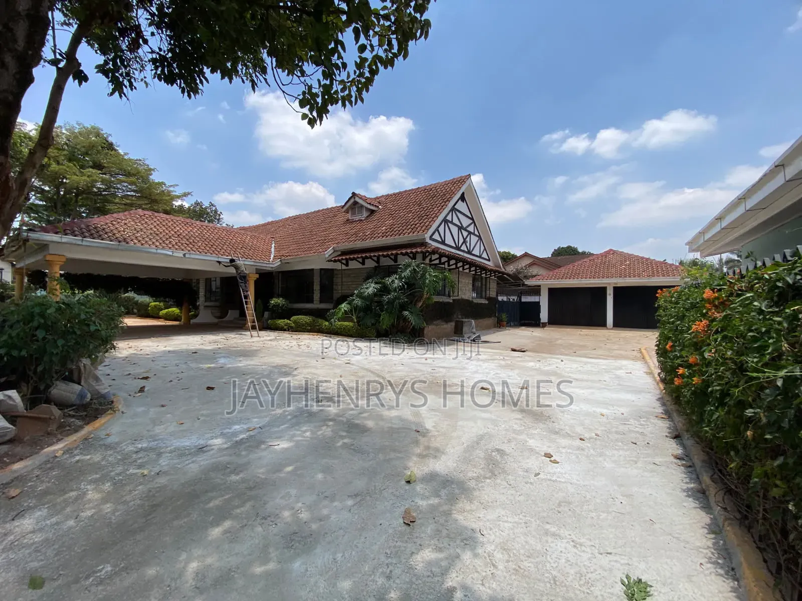 4bdrm Bungalow in Runda for rent