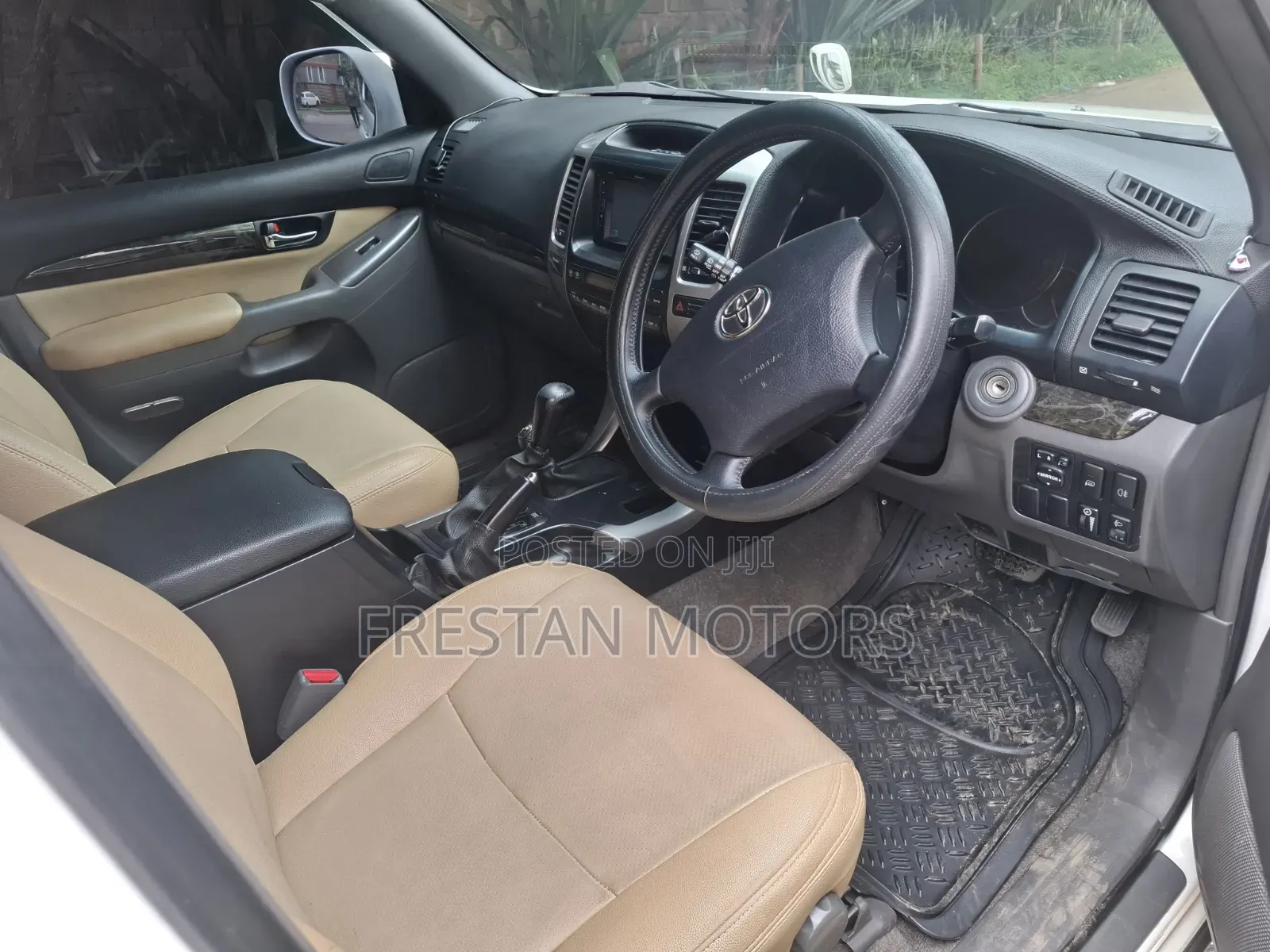 Toyota Land Cruiser Prado 2007 White