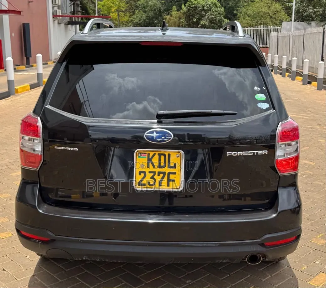 Subaru Forester 2015 Black