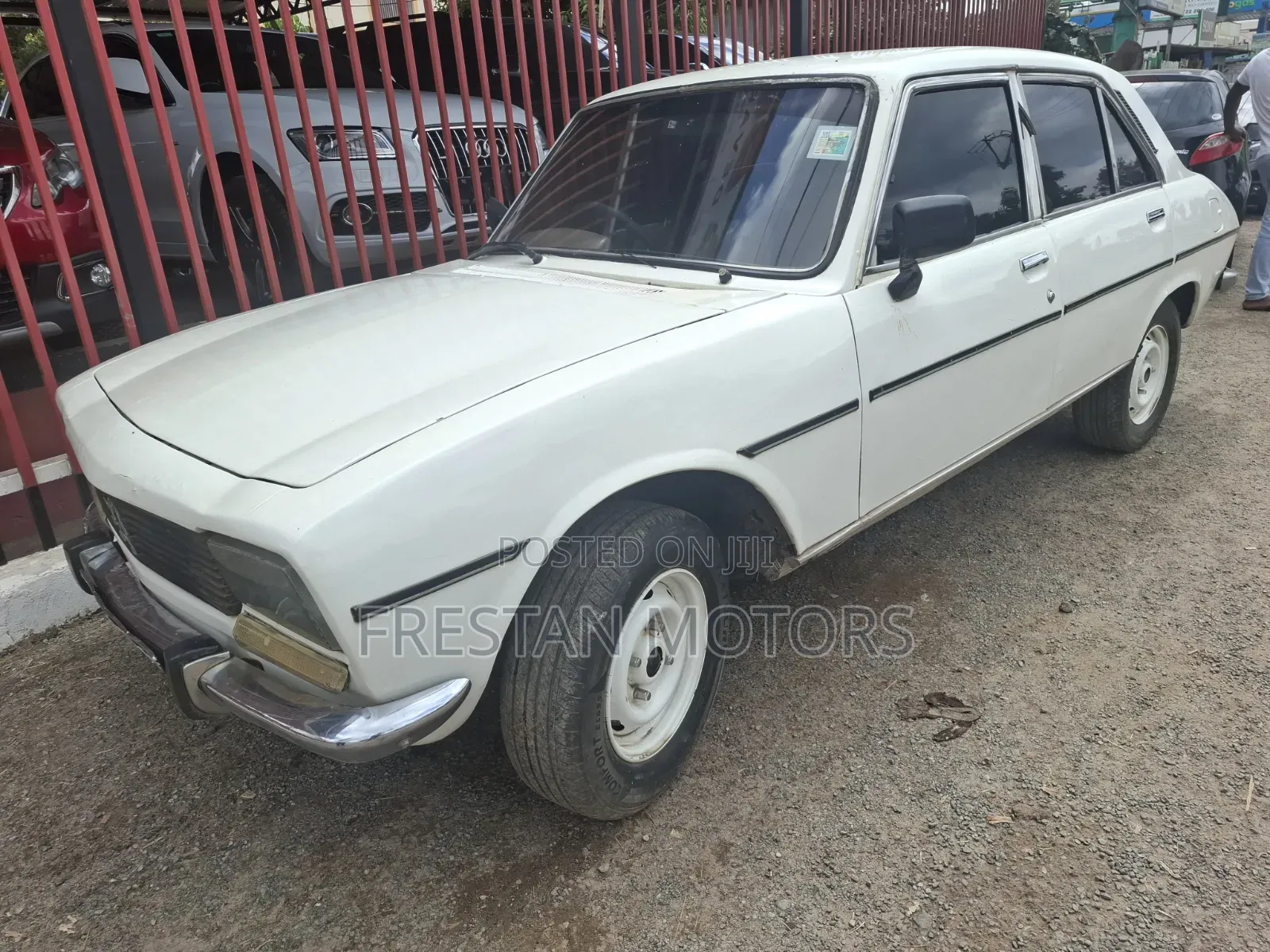Peugeot 504 1997 White