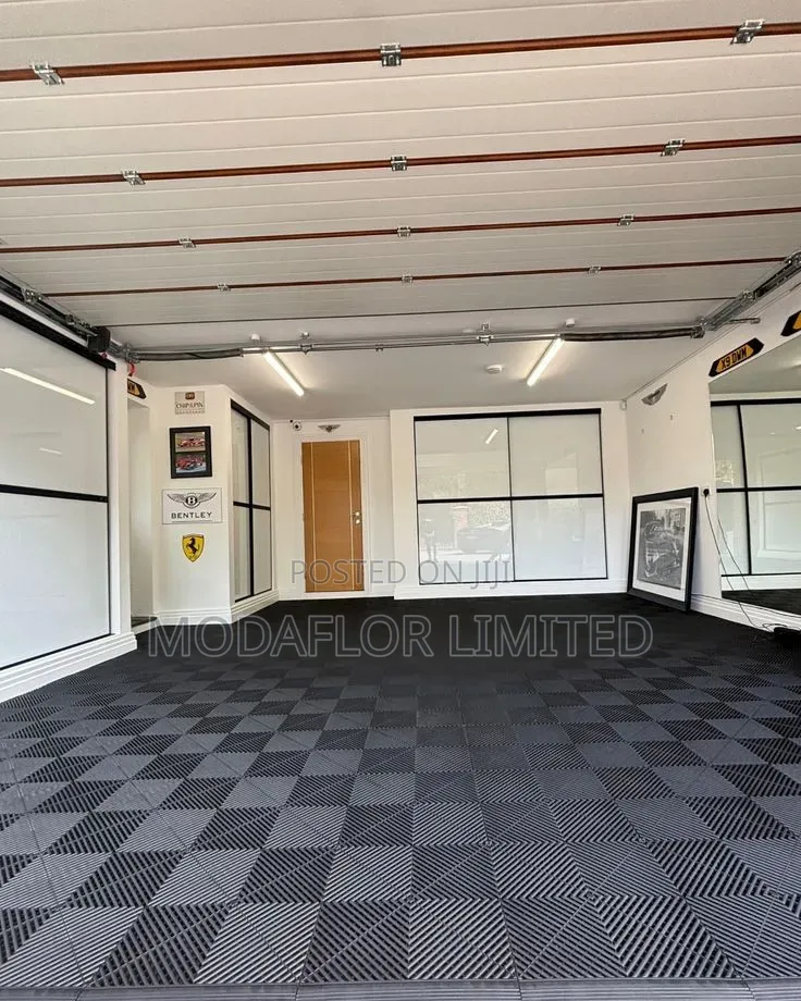 Garage Interlocking Floor Mats | Easy Modular Floor Solution