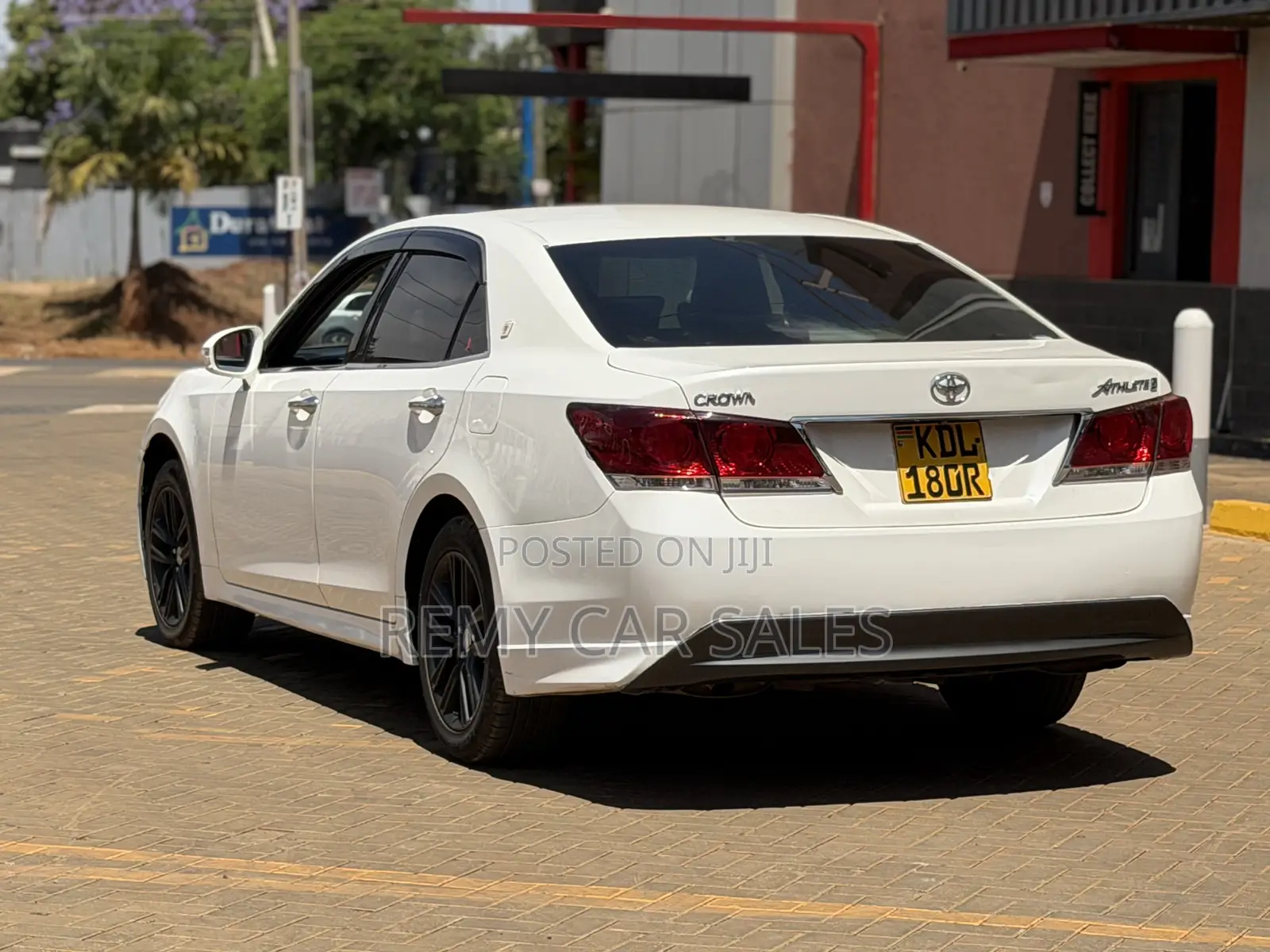Toyota Crown 2015 White