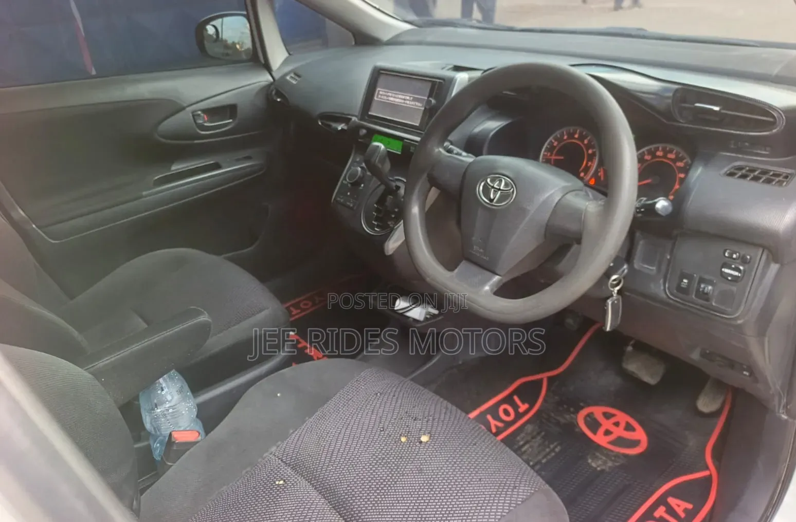 Toyota Wish 2013 Pearl