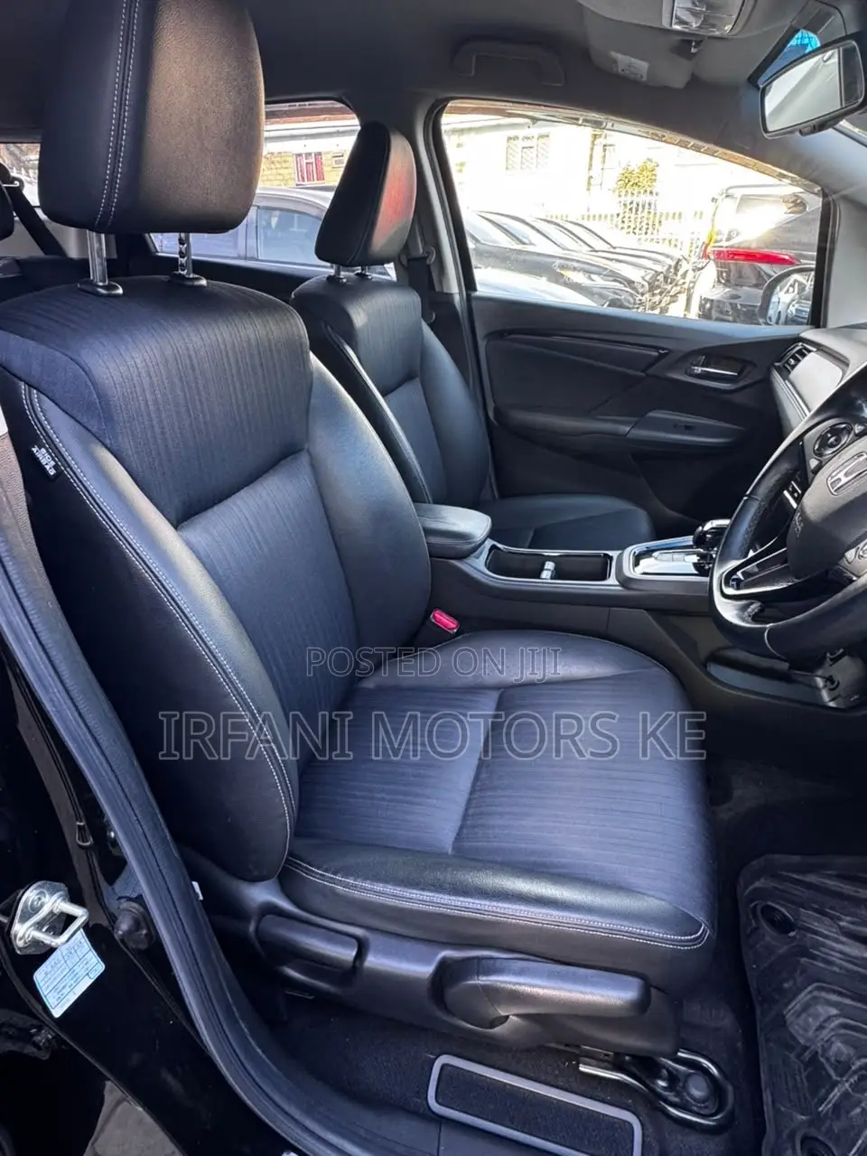 Honda Shuttle 1.5 Hybrid 2WD 2019 Black