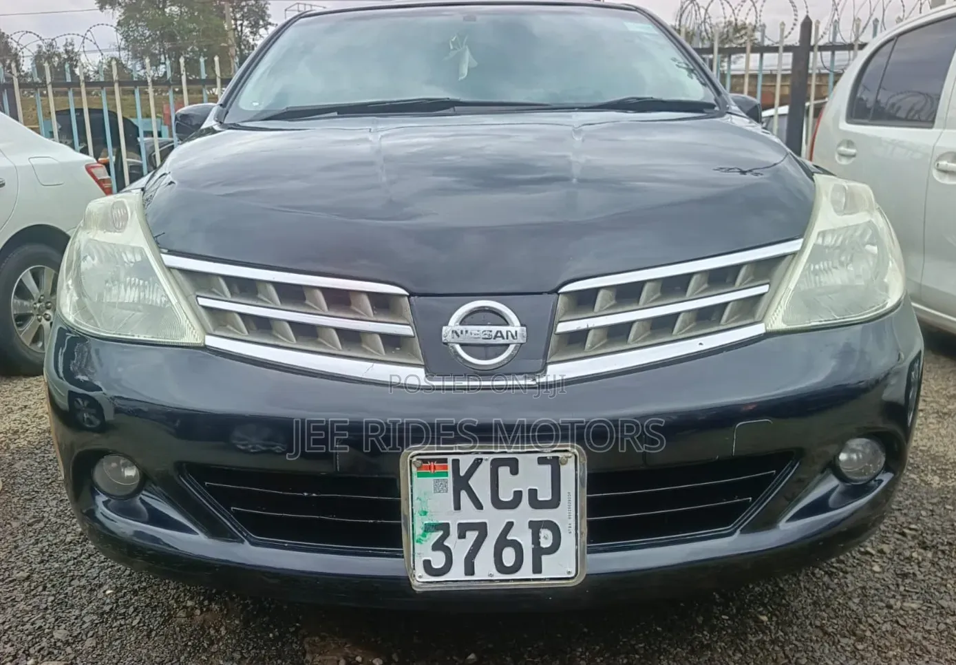 Nissan Tiida 2009 Matt Black