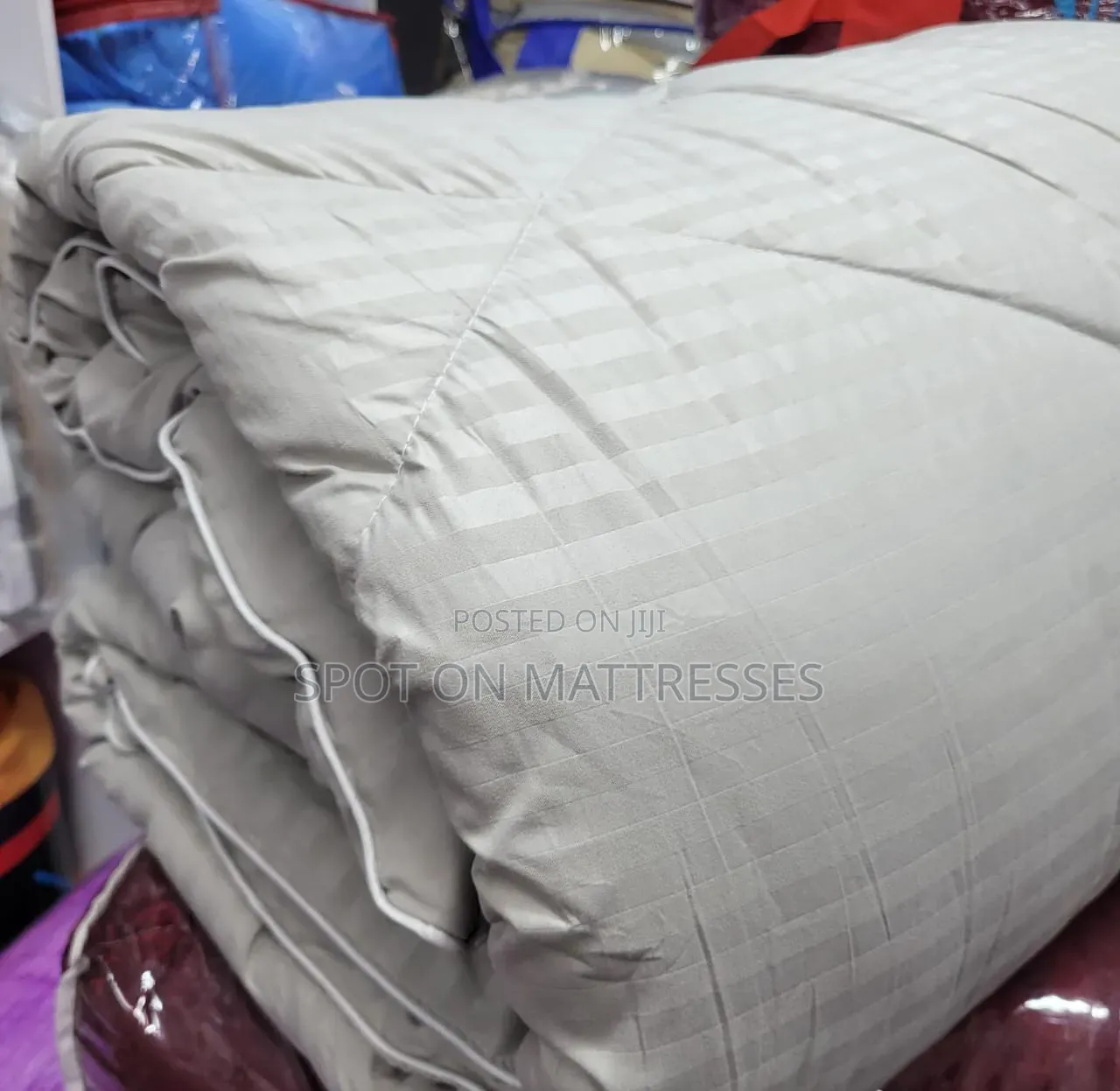 Pure Cotton Honey G Duvets. 6X7 and 7X8. White/Grey/Blue/Pink/Yellow.