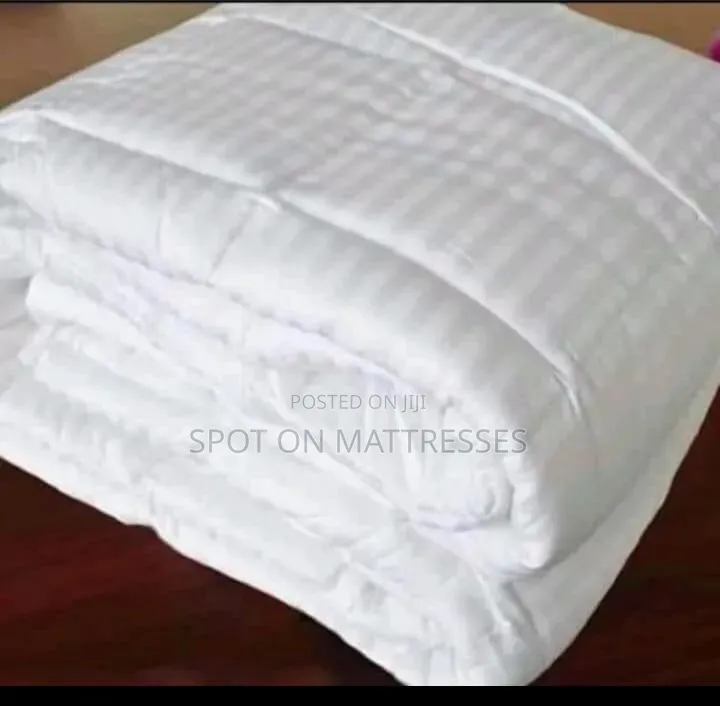 Pure Cotton Honey G Duvets. 6X7 and 7X8. White/Grey/Blue/Pink/Yellow.
