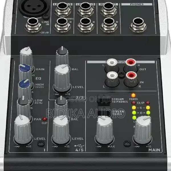 Behringer Xenyx 502S Analog Streaming Mixer