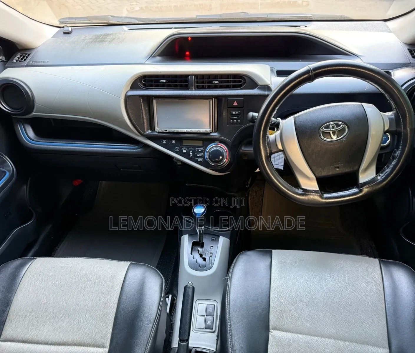 Toyota Aqua 2013 Black