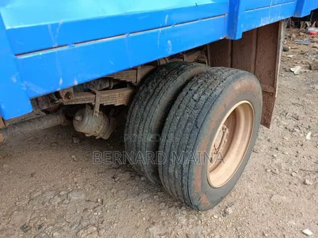 Ashok Leyland
Boss Series 1218 HB EV
5,750 Cc
Manual
Diesel