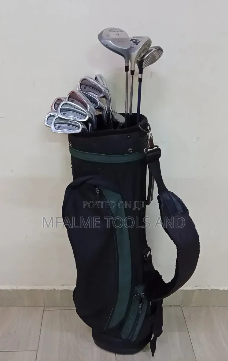 Ex-Uk Mustag Pro Gents Mix & Match Golf Set