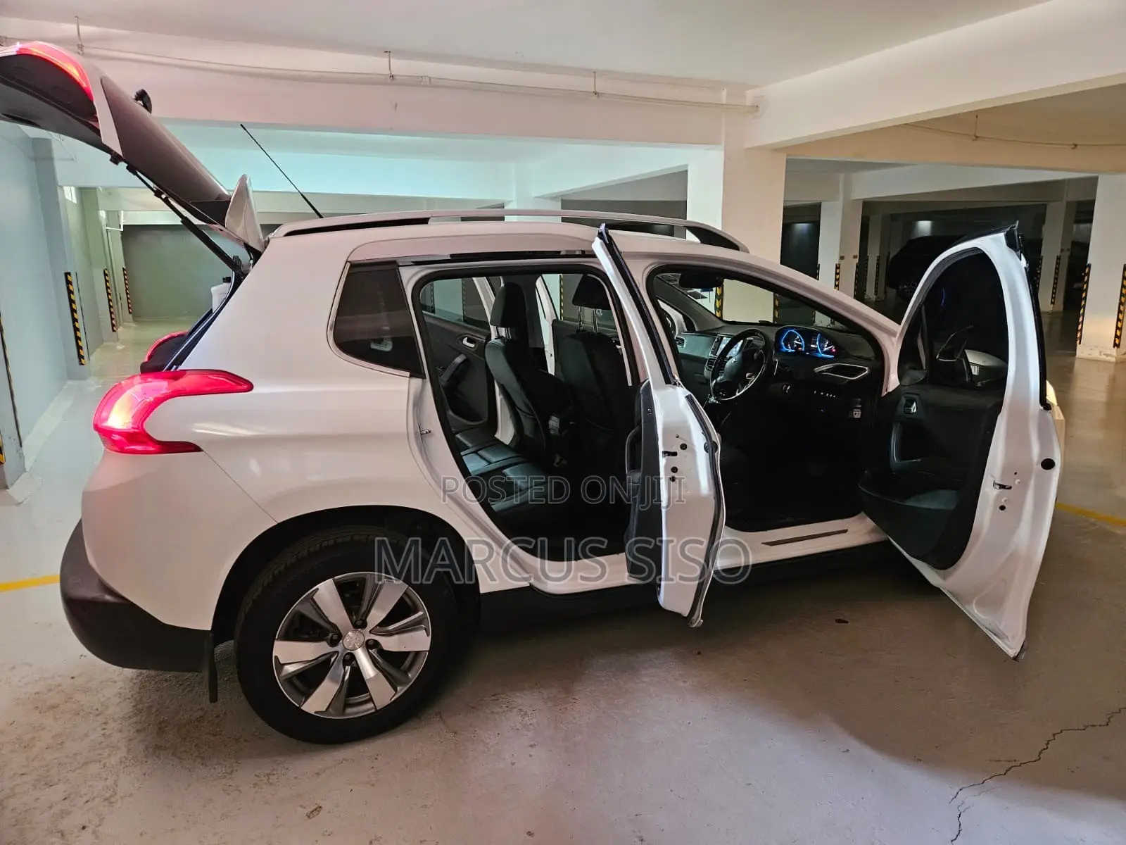Peugeot 2008 1.2 PureTech (82 Hp) 2016 White