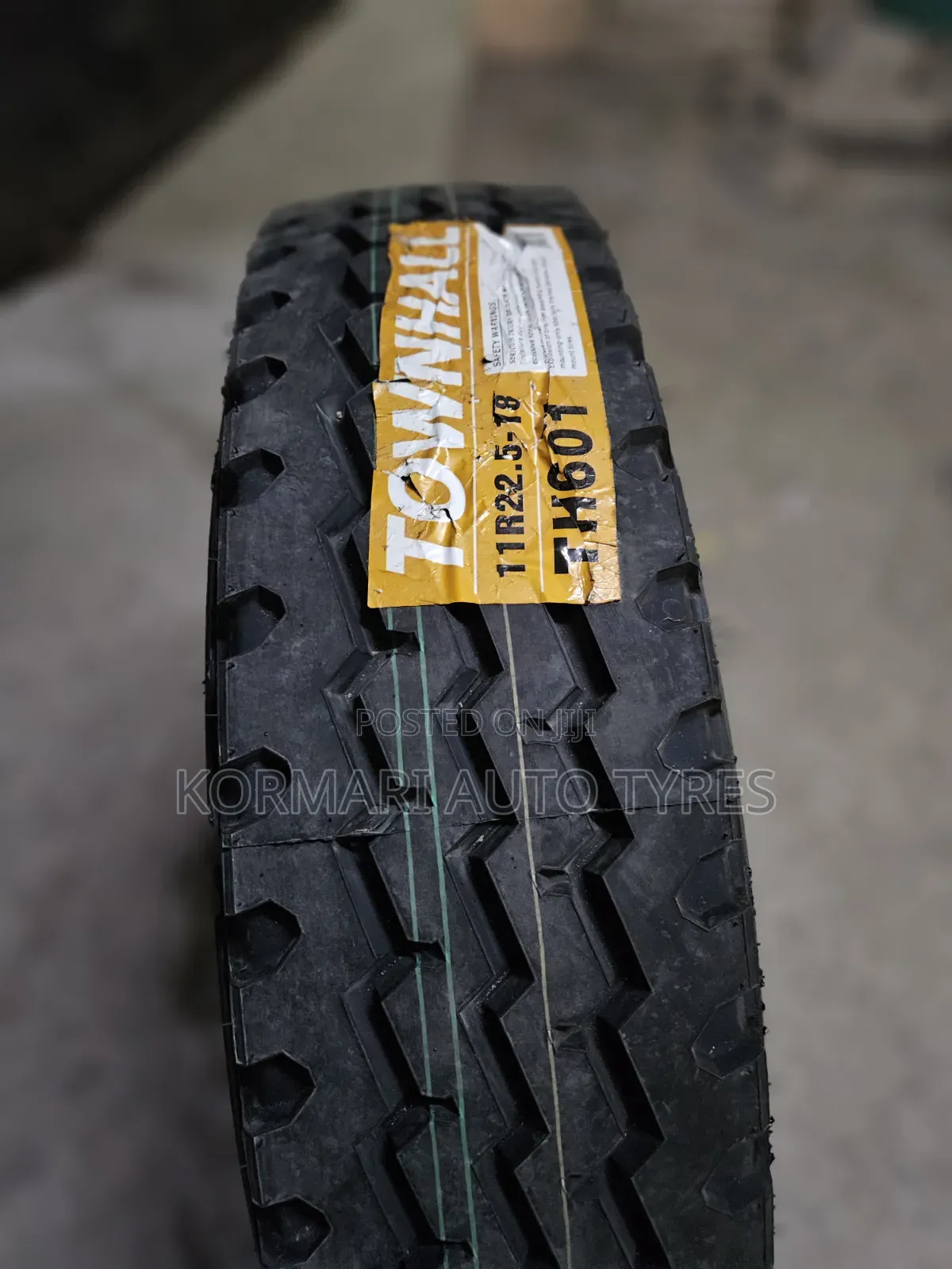 11r22.5 Townhall Tyre