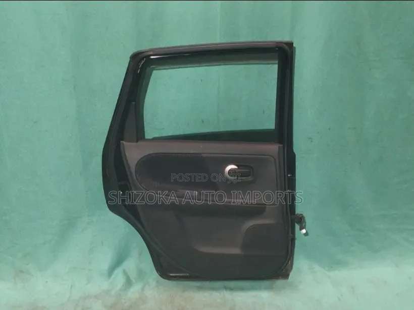 R Door Assy Lh Nissan Note E11 2009