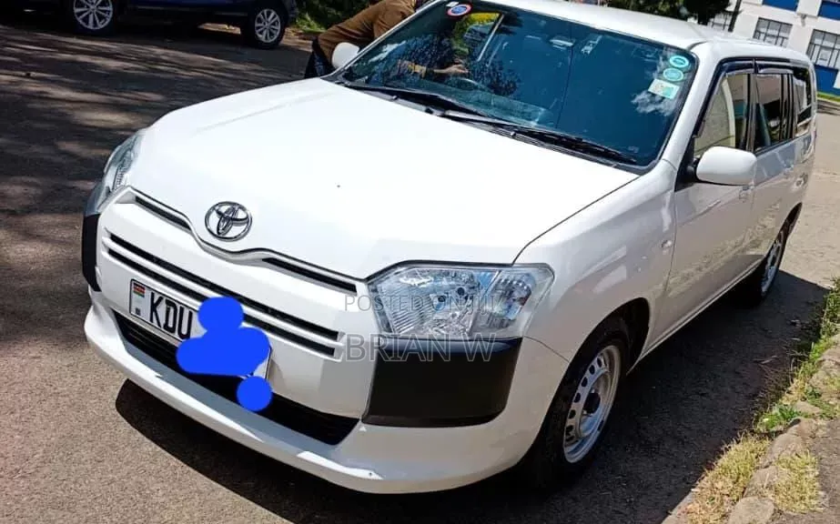 Toyota Succeed 2018 White