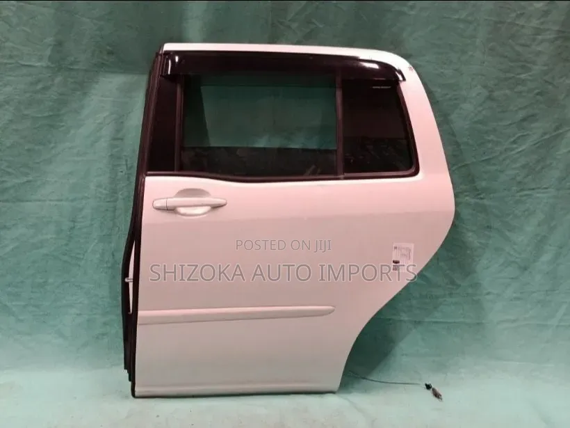 R Door Assy Lh Toyota Raum 2007 Slide Door
