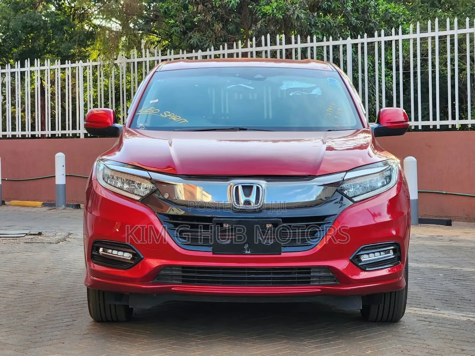 Honda Vezel 1.5 Hybrid 4WD 2019 Red