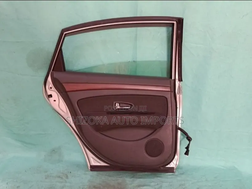 R Door Assy Lh Nissan Bluebird Sylphy 2009