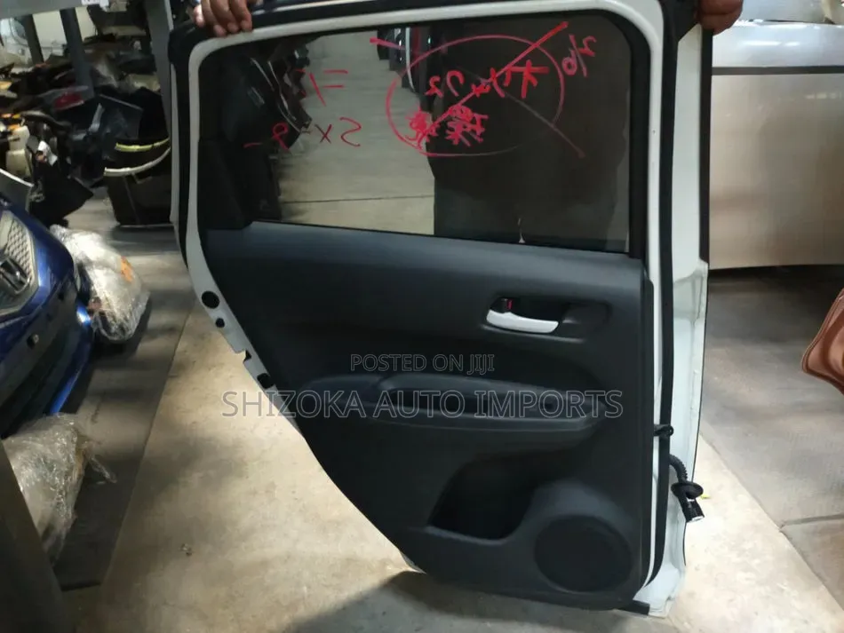 R Door Assy Lh Honda Fit Gr4 2020