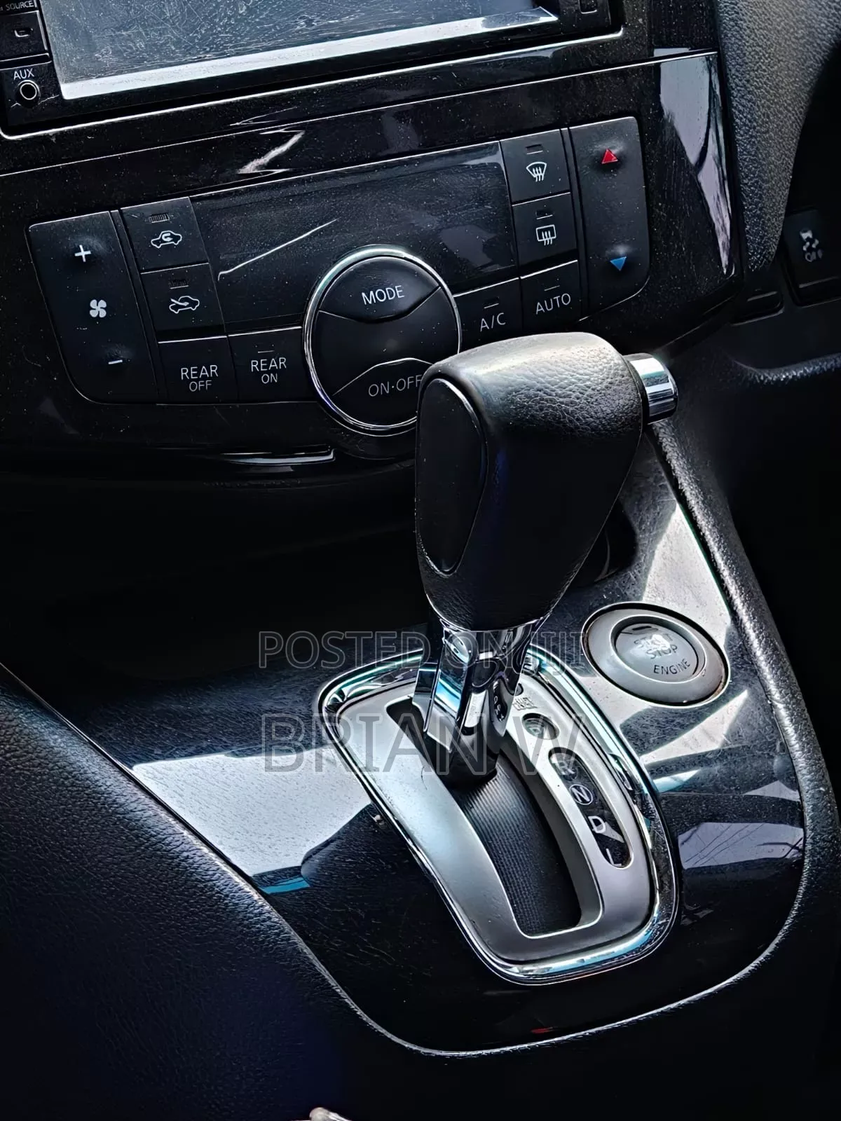Nissan Serena 2015 Black
